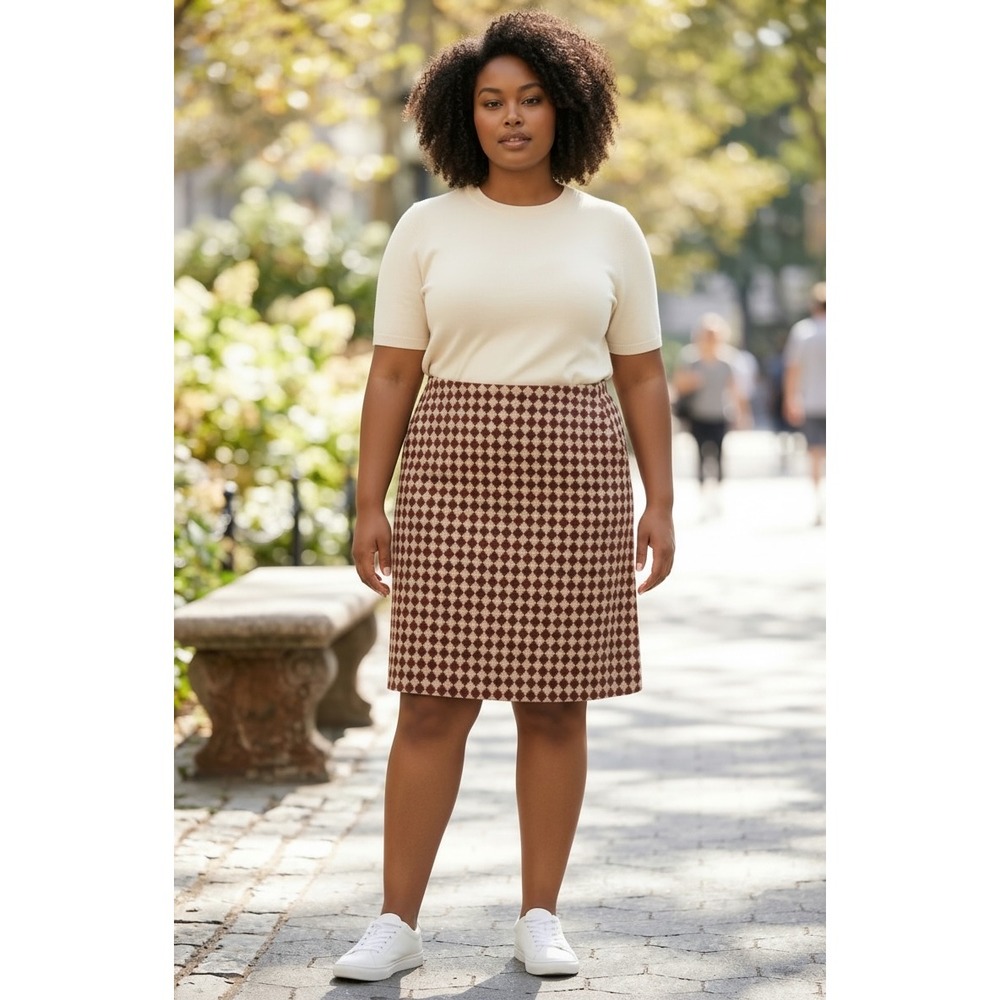 Eddie Bauer Women's Wool Blend Skirt Size 12-14 Burgundy Cream Geo Pattern Lined